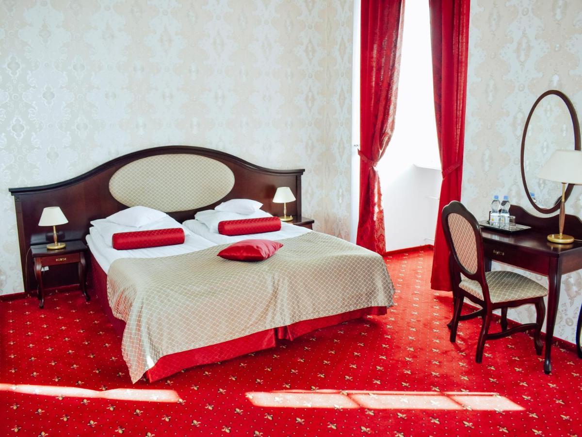 Hotel Zamek Krolewski W Rydzynie Ридзина Екстер'єр фото