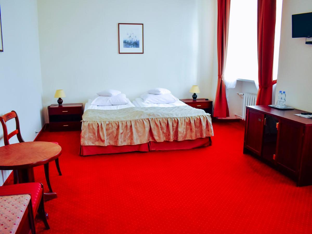 Hotel Zamek Krolewski W Rydzynie Ридзина Екстер'єр фото
