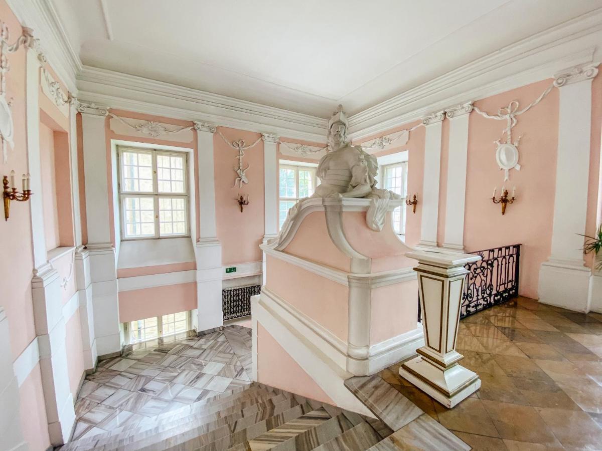 Hotel Zamek Krolewski W Rydzynie Ридзина Екстер'єр фото